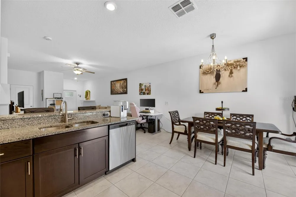 5084 FORUM BLVD Holiday, FL 34690
