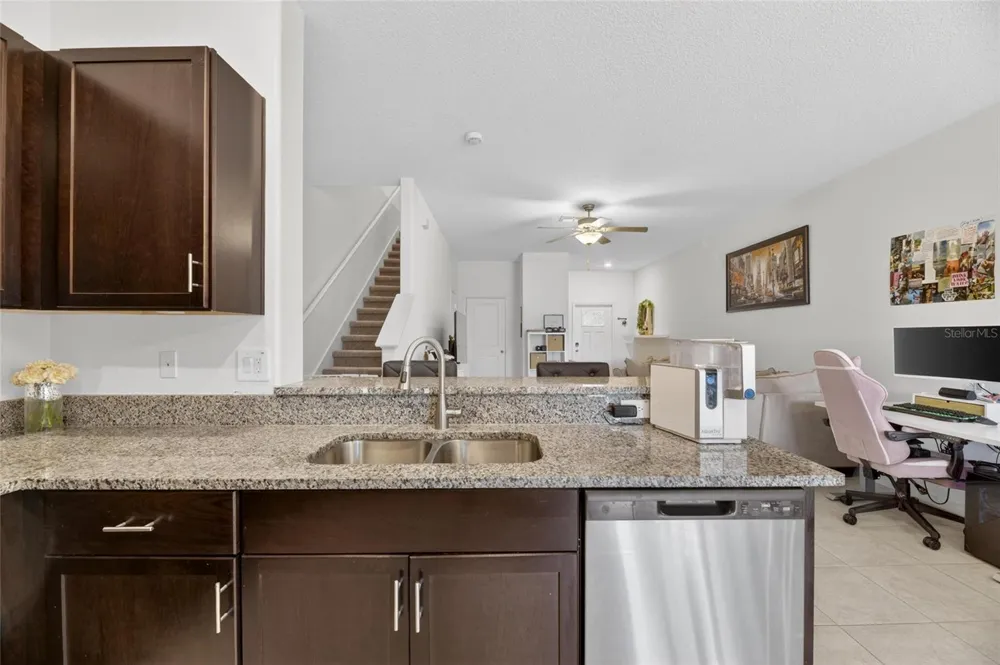 5084 FORUM BLVD Holiday, FL 34690