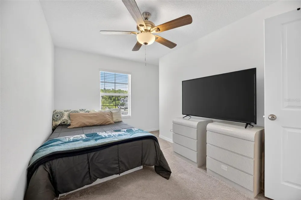 5084 FORUM BLVD Holiday, FL 34690
