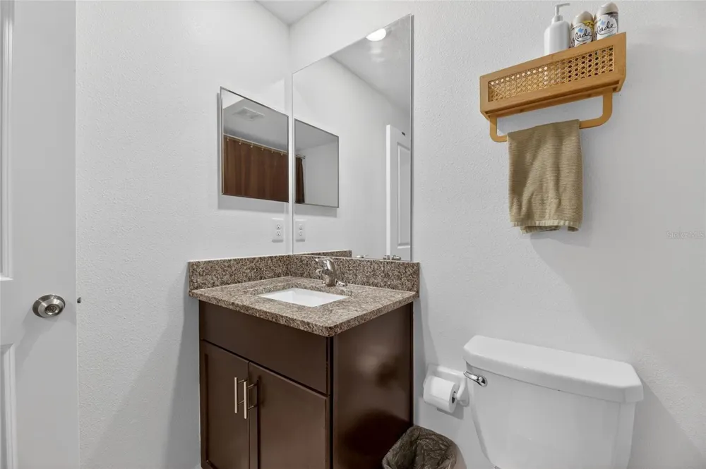 5084 FORUM BLVD Holiday, FL 34690