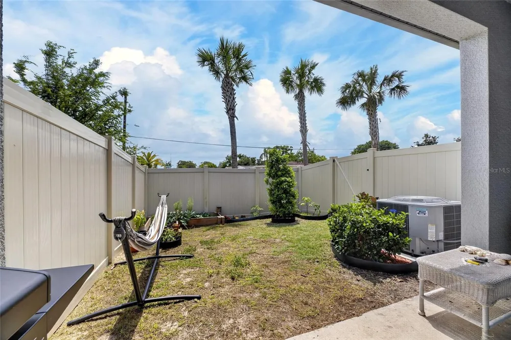 5084 FORUM BLVD Holiday, FL 34690