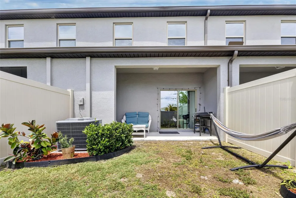5084 FORUM BLVD Holiday, FL 34690