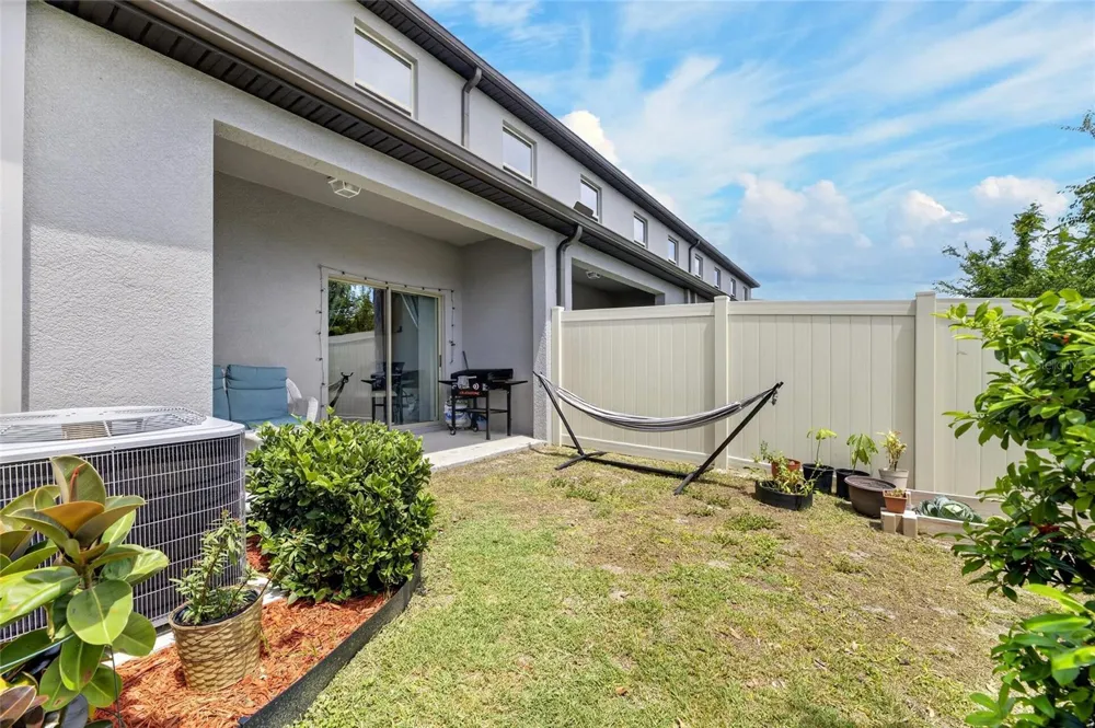 5084 FORUM BLVD Holiday, FL 34690
