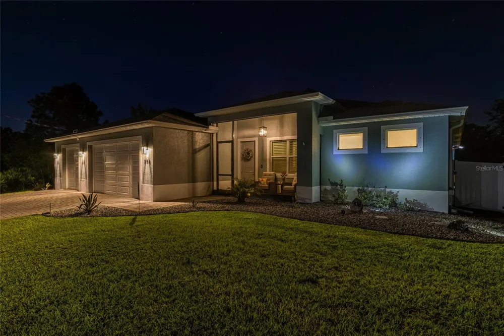 908 HIBISCUS AVENUE Lehigh Acres, FL 33972