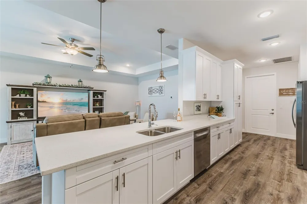 908 HIBISCUS AVENUE Lehigh Acres, FL 33972