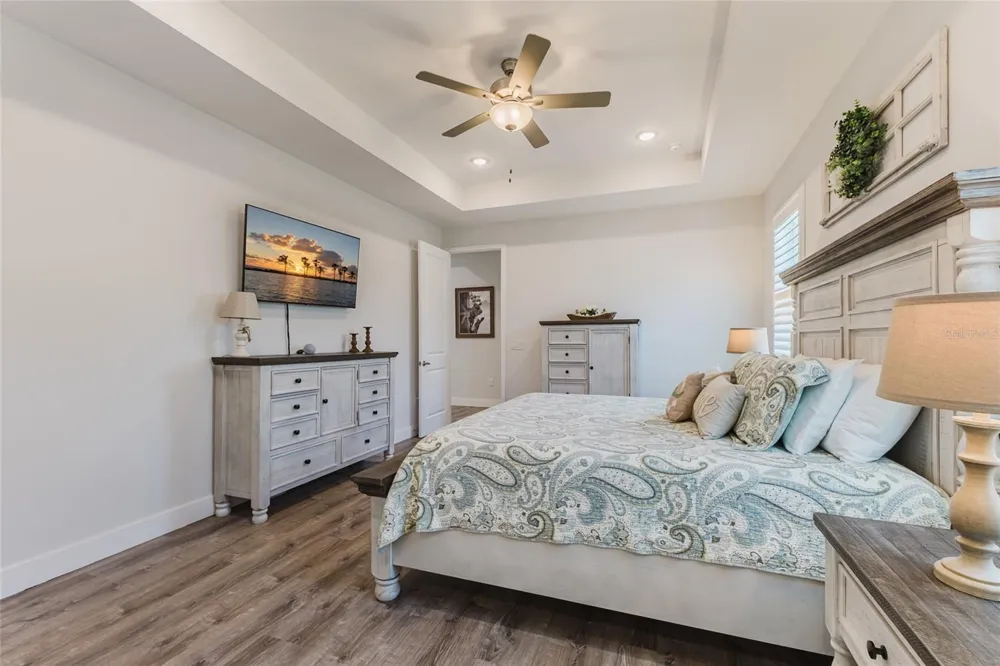 908 HIBISCUS AVENUE Lehigh Acres, FL 33972