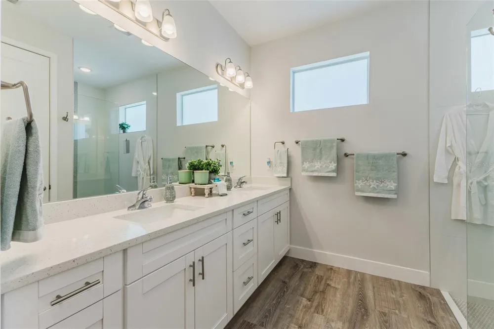 908 HIBISCUS AVENUE Lehigh Acres, FL 33972