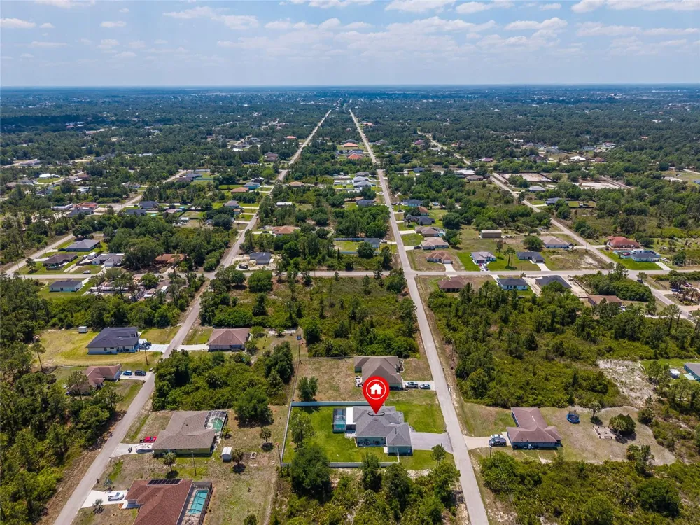 908 HIBISCUS AVENUE Lehigh Acres, FL 33972