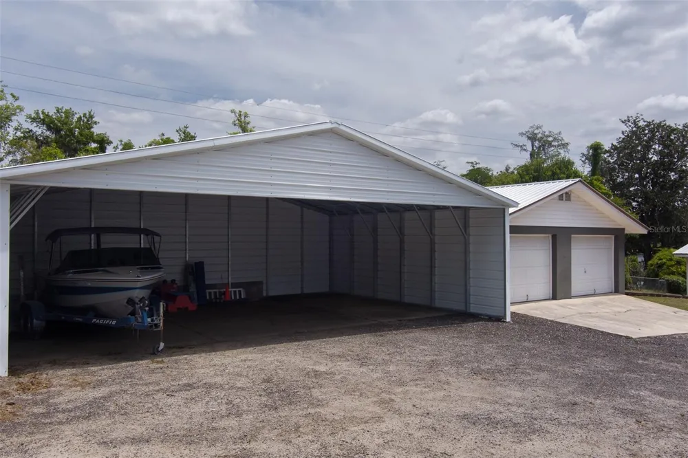 8491 LILLY LAKE ROAD Melrose, FL 32666