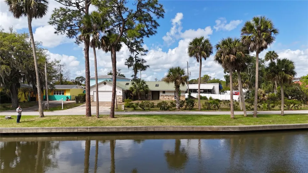 96 E BAYSHORE DRIVE Port Orange, FL 32127