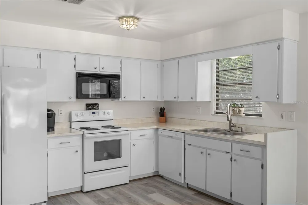 37810 ALISSA DRIVE Zephyrhills, FL 33542