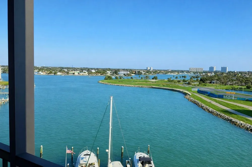 10355 PARADISE BOULEVARD #608 Treasure Island, FL 33706