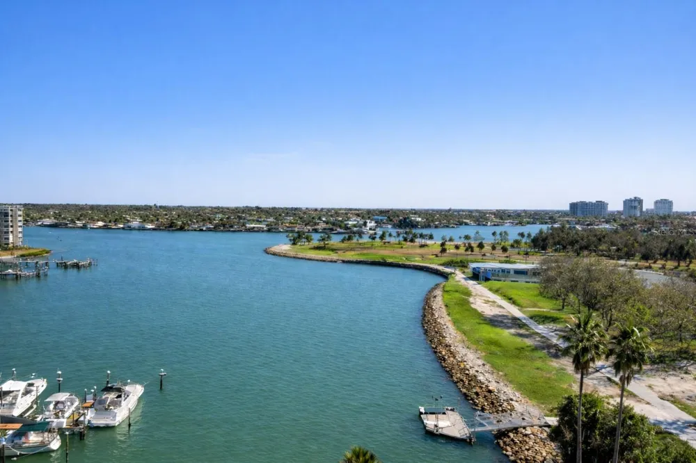 10355 PARADISE BOULEVARD #608 Treasure Island, FL 33706