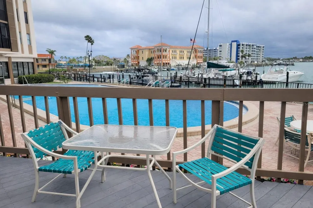 10355 PARADISE BOULEVARD #608 Treasure Island, FL 33706