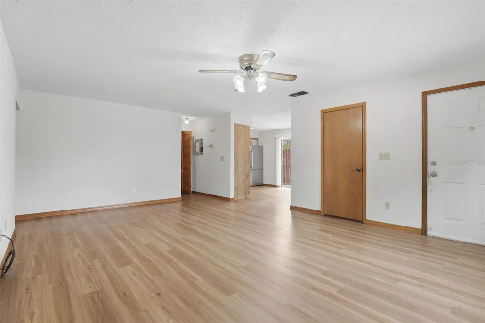 910 BIG TREE ROAD #202 South Daytona, FL 32119