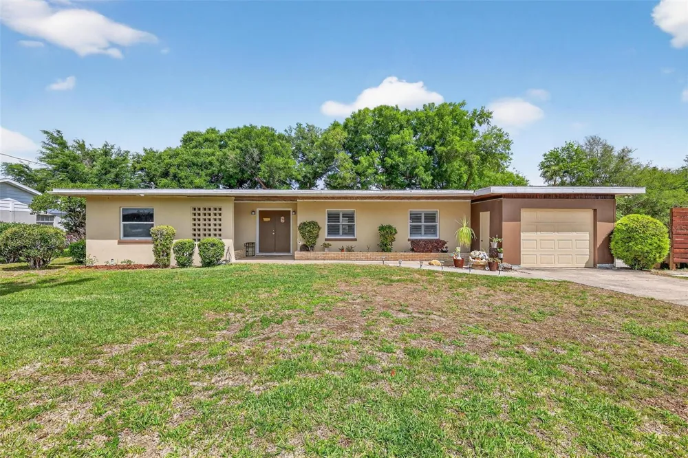 17923 FLORIDA STREET Umatilla, FL 32784