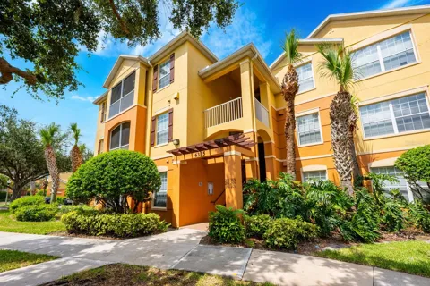 6335 CONTESSA DRIVE #301