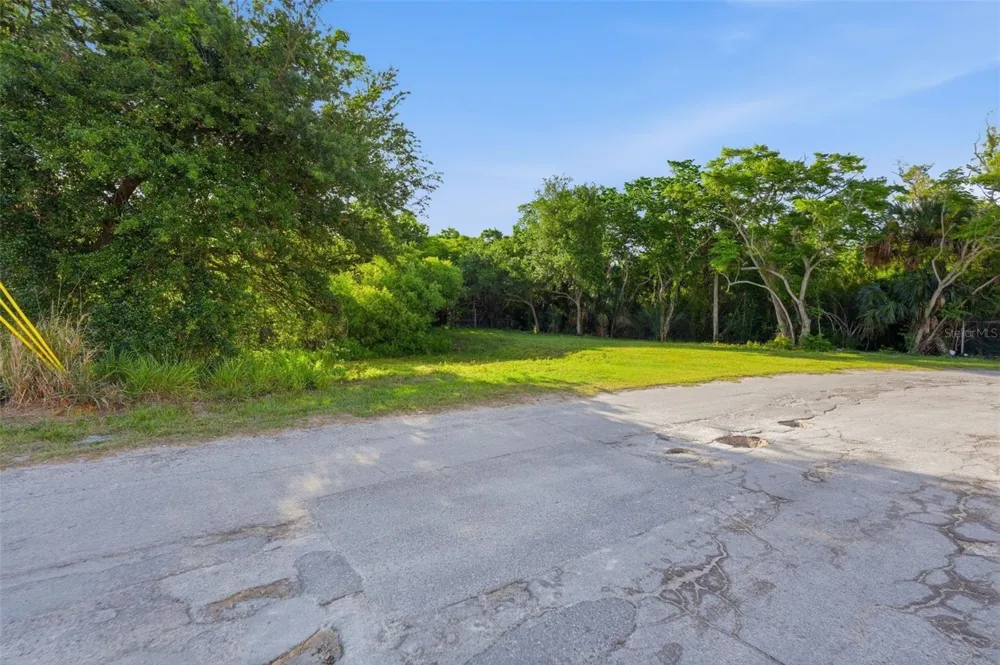 7810 CLARK MOODY BOULEVARD Port Richey, FL 34668
