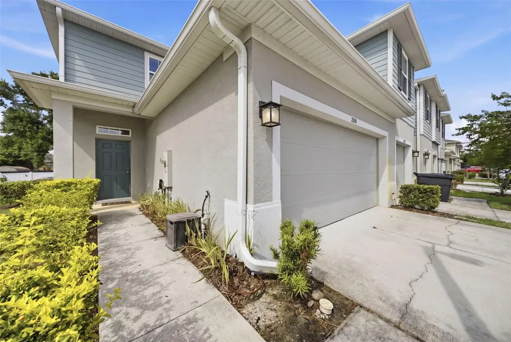 2130 LACEFLOWER DRIVE Brandon, FL 33510