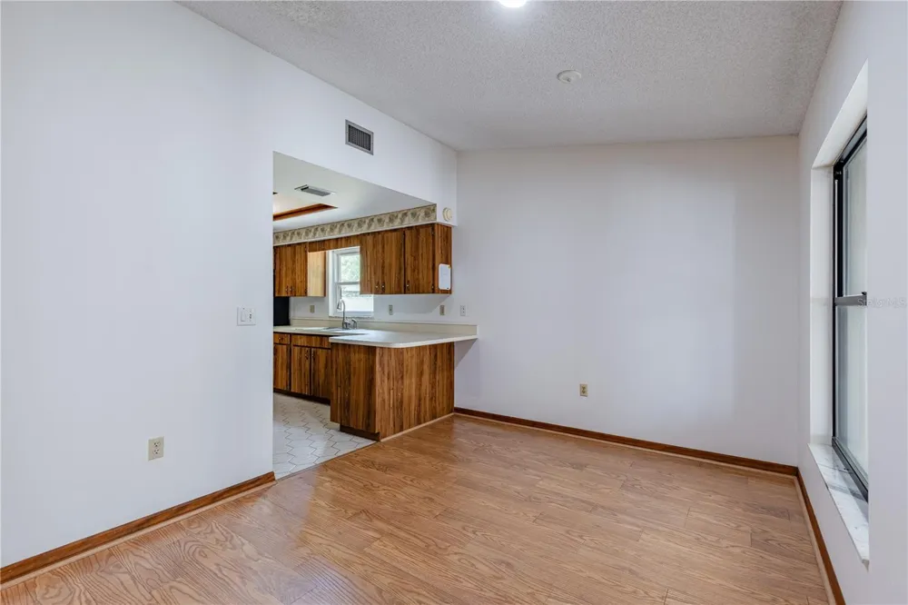 2681 WASHINGTON AVENUE #18 Eustis, FL 32726