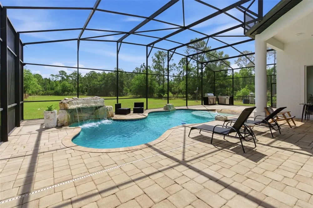 4529 CAESAR AVENUE Orlando, FL 32833