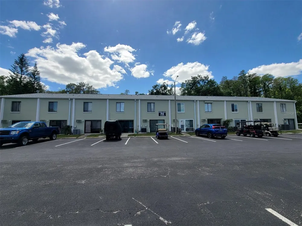 1761 CUPECOY CIRCLE ## N-7 Lutz, FL 33558