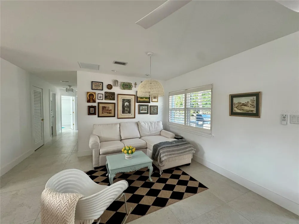 7372 MELALEUCA WAY Sarasota, FL 34242