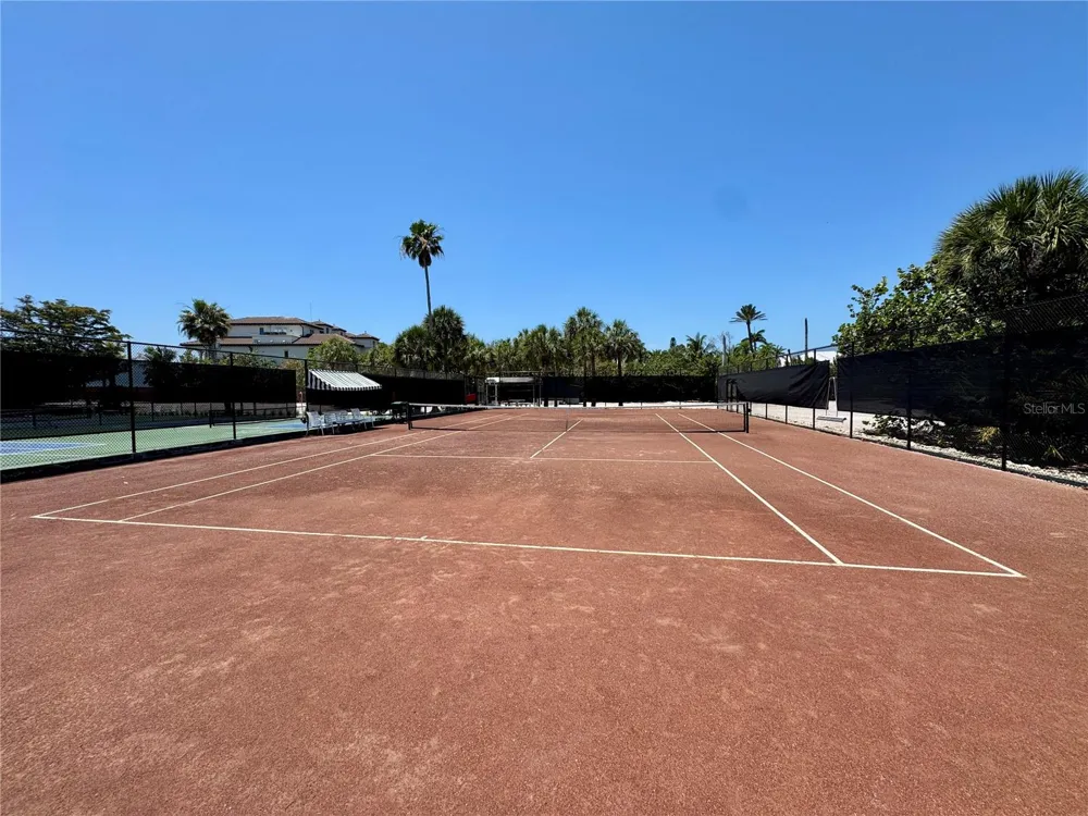 7372 MELALEUCA WAY Sarasota, FL 34242