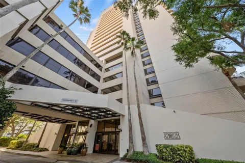2413 BAYSHORE BOULEVARD #803