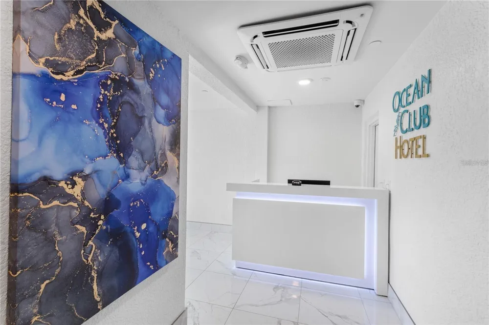 11500 GULF BOULEVARD #313 Treasure Island, FL 33706