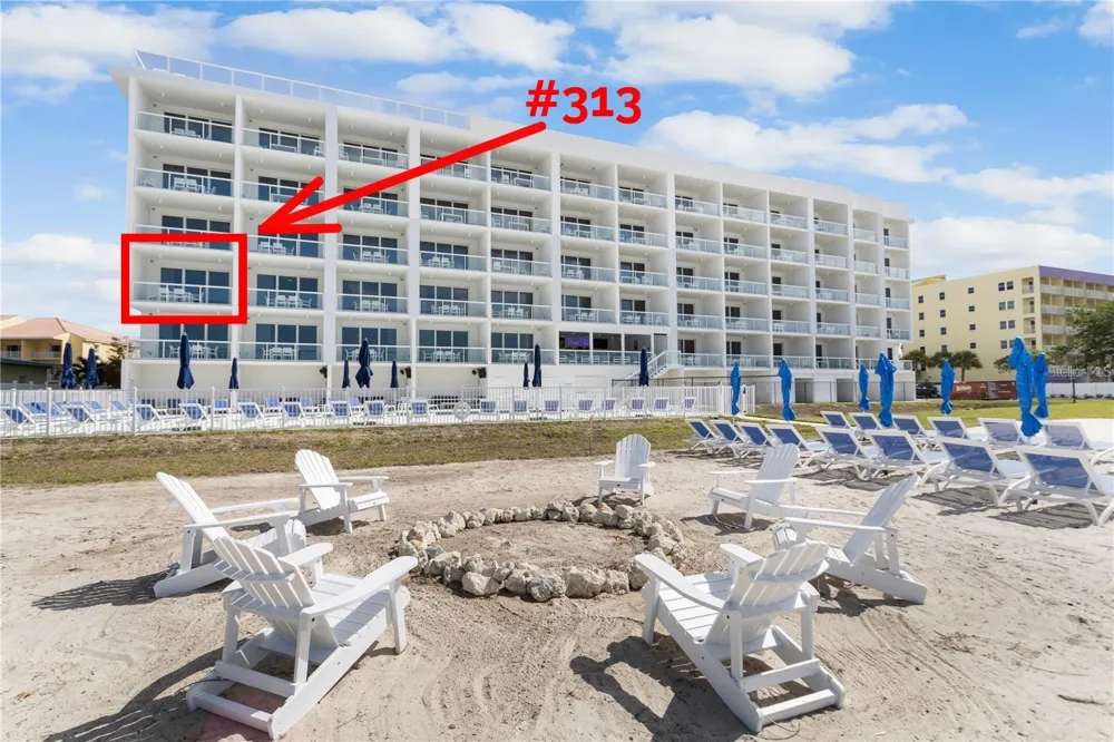 11500 GULF BOULEVARD #313 Treasure Island, FL 33706