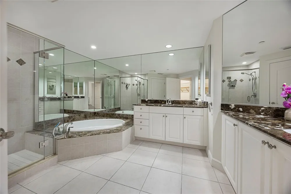 14041 BELLAGIO WAY #214 Osprey, FL 34229