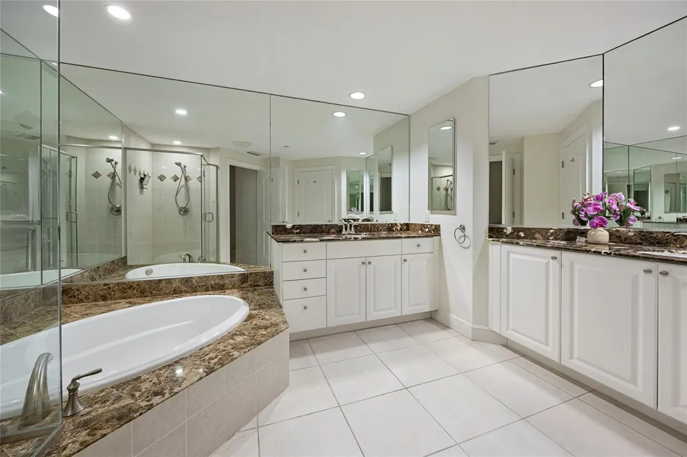 14041 BELLAGIO WAY #214 Osprey, FL 34229