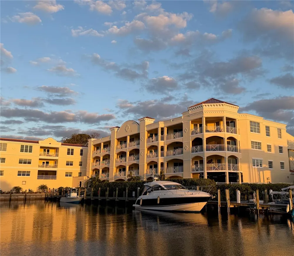 14041 BELLAGIO WAY #214 Osprey, FL 34229