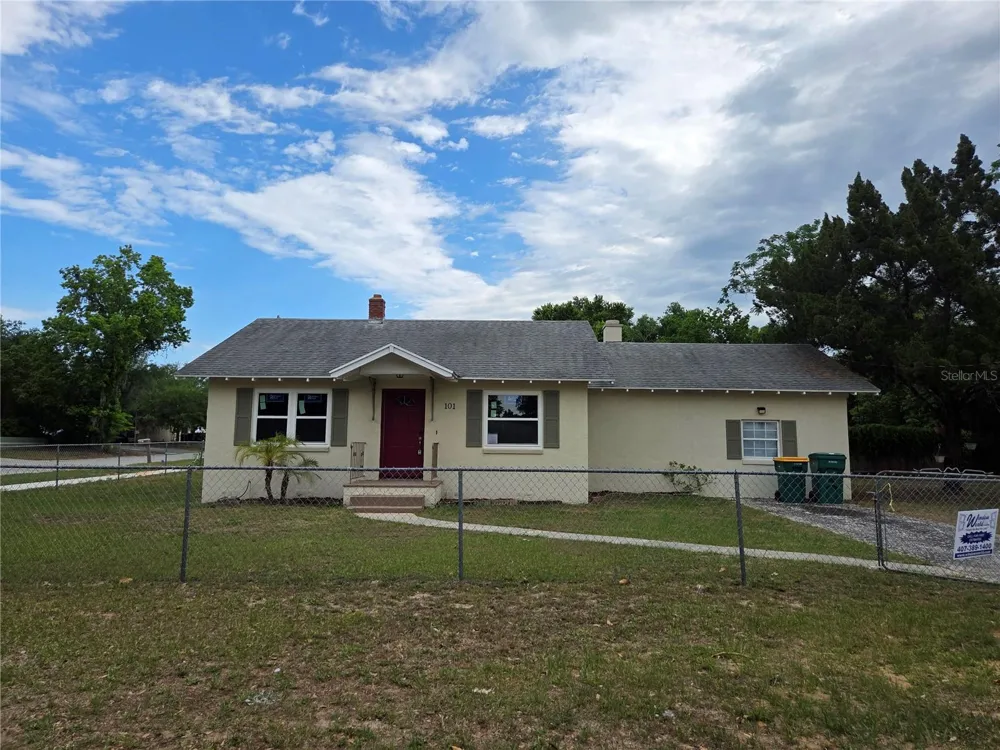 101 E ATWATER AVENUE Eustis, FL 32726