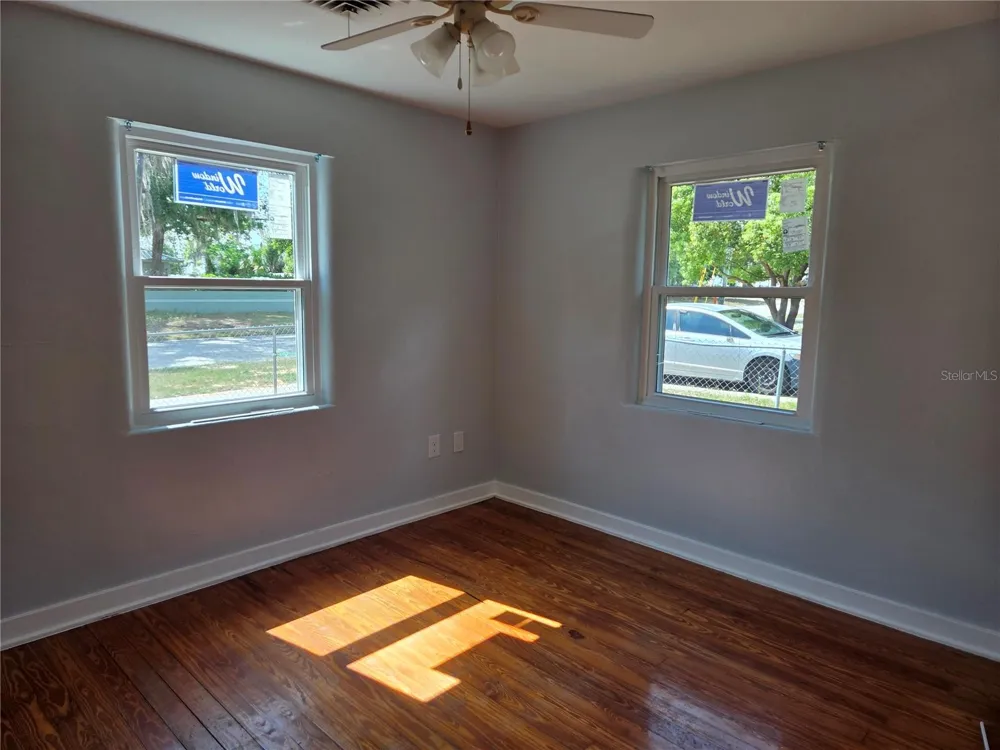 101 E ATWATER AVENUE Eustis, FL 32726