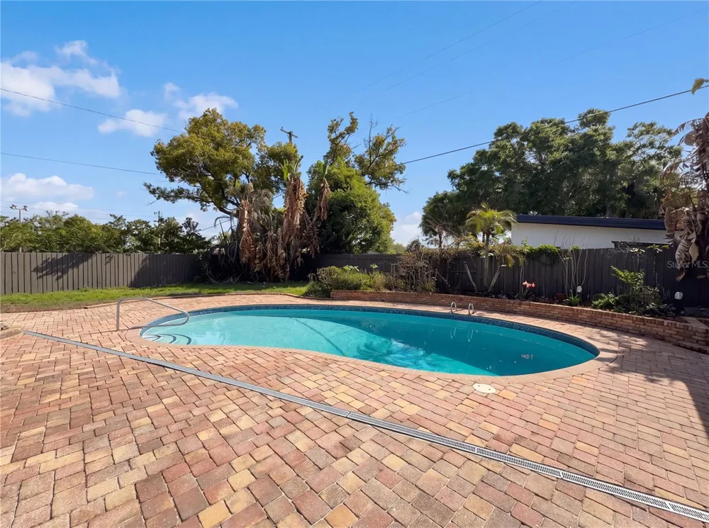 51 OAKLEIGH LANE Maitland, FL 32751