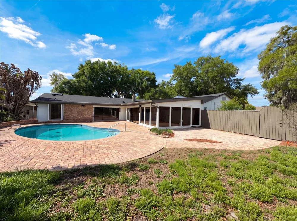 51 OAKLEIGH LANE Maitland, FL 32751