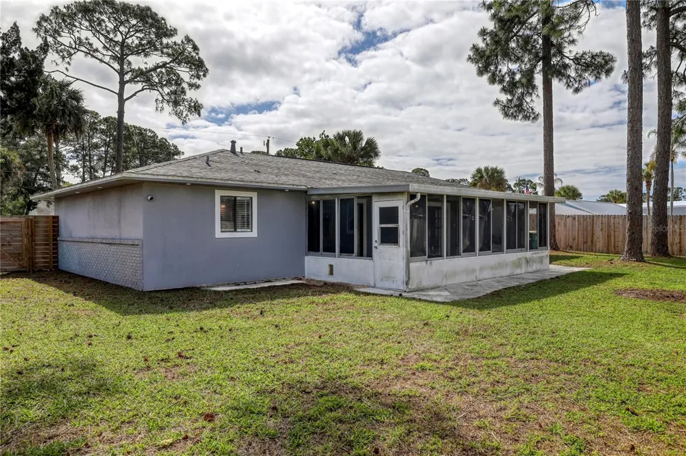 5614 JAMAICA ROAD Cocoa, FL 32927