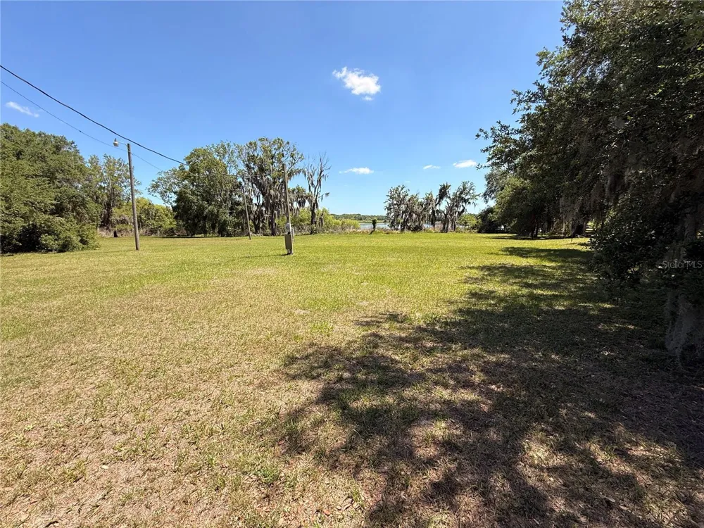 9028 MCKENDREE ROAD Wesley Chapel, FL 33545