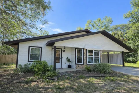 4100 EAGLE NEST POINT
