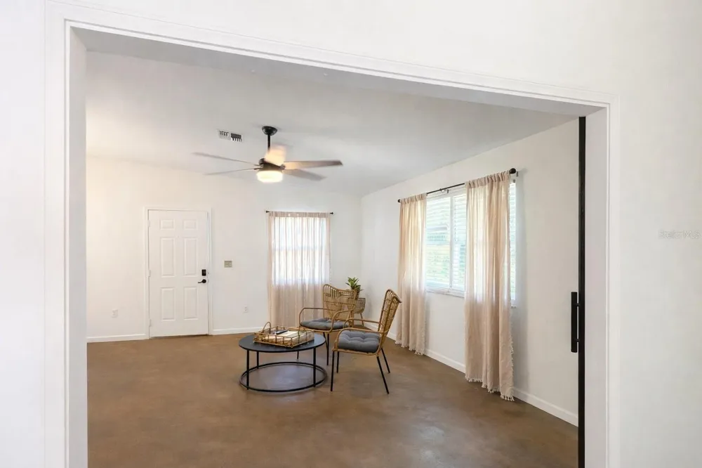 4100 EAGLE NEST POINT Crystal River, FL 34428