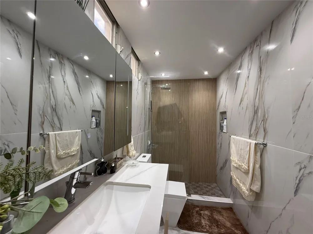 57 LOPATEGUI #BB-2 Guaynabo, PR 00969