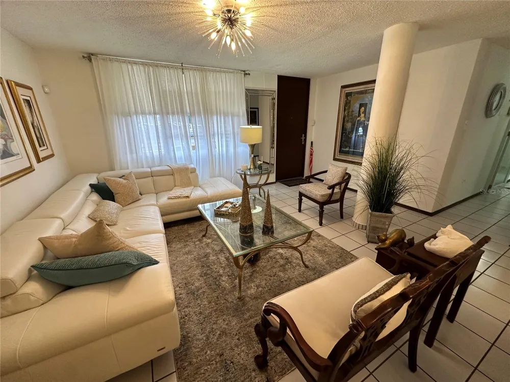 57 LOPATEGUI #BB-2 Guaynabo, PR 00969
