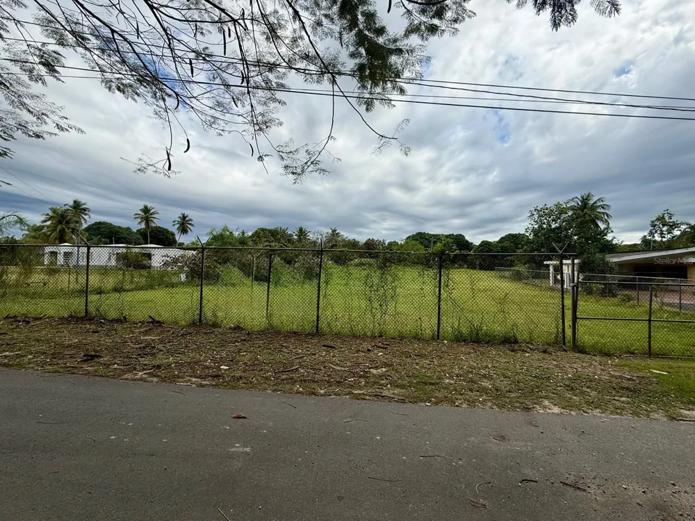 BO COTO NORTE, SECTOR GUAYANEY, MANATI Manati, PR 00674