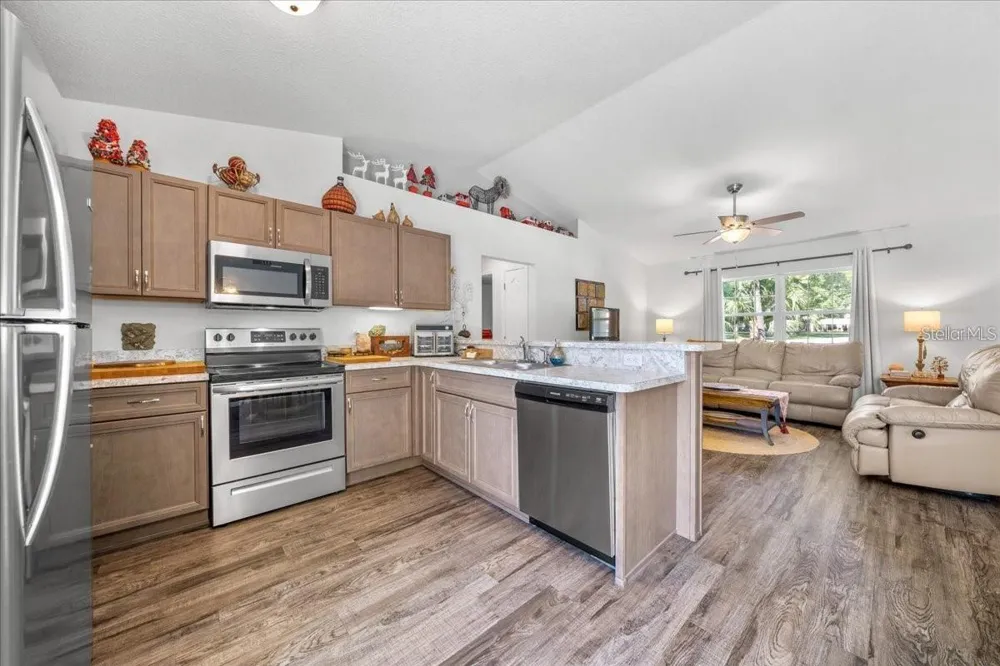 543 ROOKS AVENUE Inverness, FL 34453