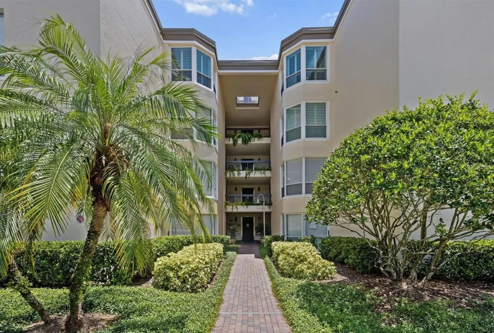 204 QUAYSIDE CIRCLE #201 Maitland, FL 32751