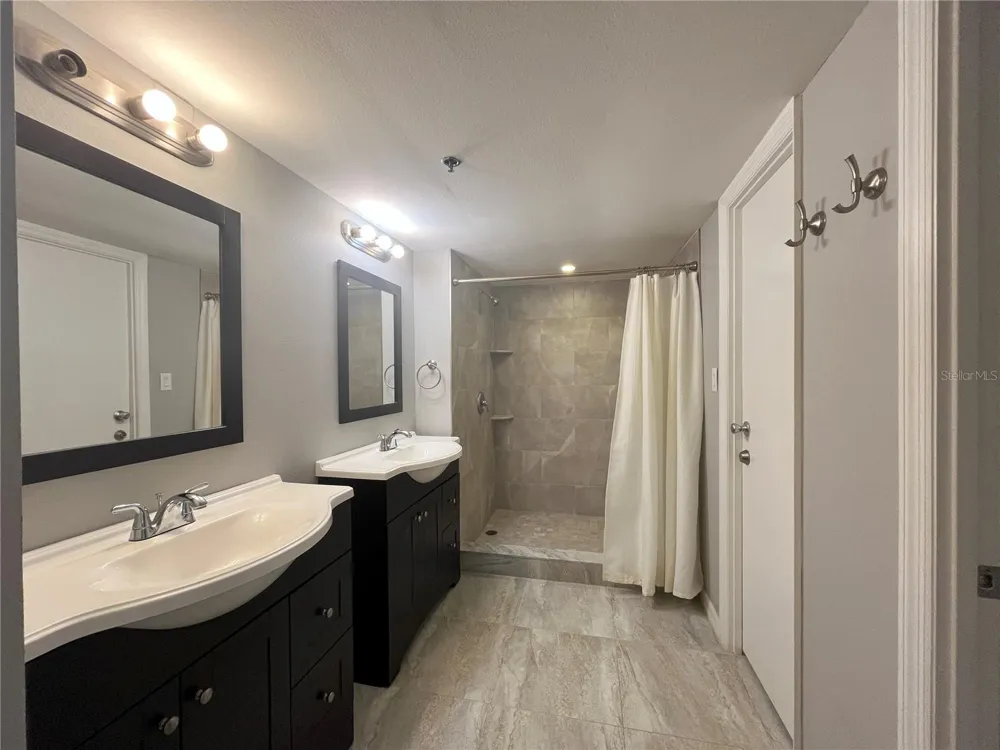 204 QUAYSIDE CIRCLE #201 Maitland, FL 32751