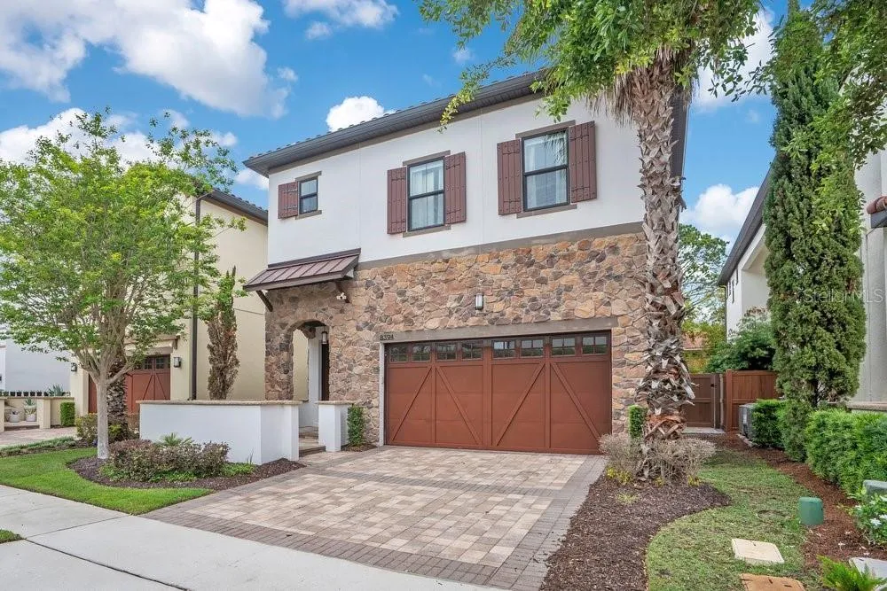 8394 VIA VITTORIA WAY Orlando, FL 32819