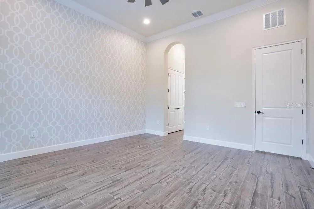 8394 VIA VITTORIA WAY Orlando, FL 32819